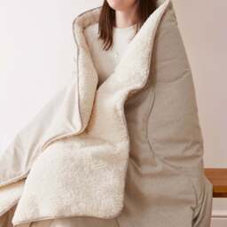 Night Lark® Soft Weave Sherpa Throw – Natural Oat