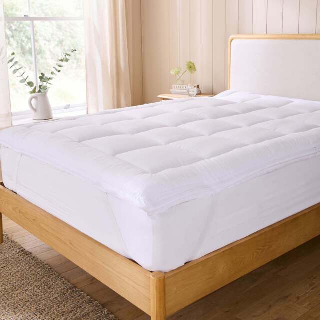 Dual Layer Mattress Topper - image 1