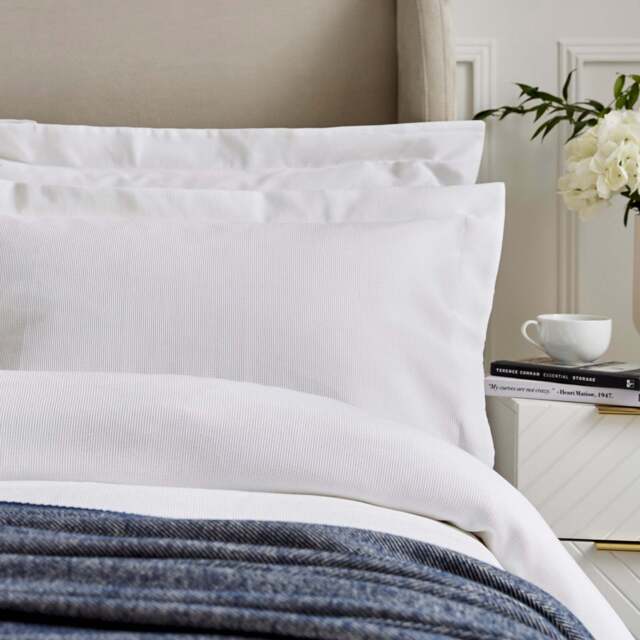 Melrose Waffle Pillowcase LARGE - 50 x 90cm - image 1