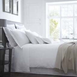 Brooklyn 300TC Cotton Sateen Extra Deep Fitted Sheets - thumbnail 1