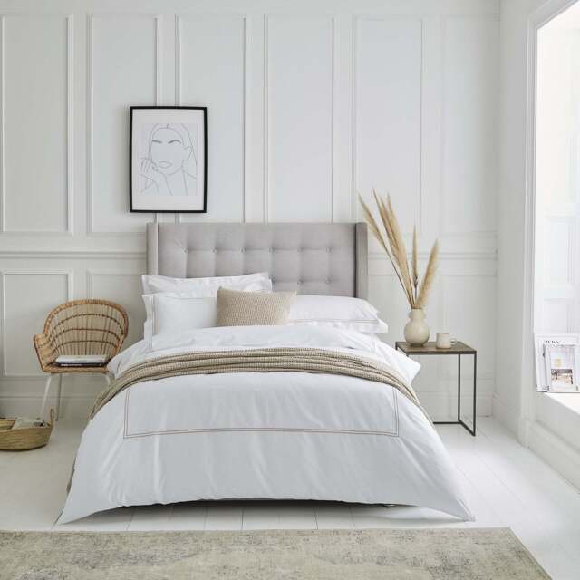 Lexington 300TC Sateen Latte Two Line Duvet Cover - image 1