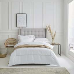 Lexington 300TC Sateen Latte Two Line Duvet Cover - thumbnail 2