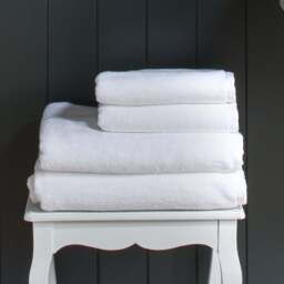Amalfi 450gsm Light Weight Spa Towel Collection - thumbnail 4