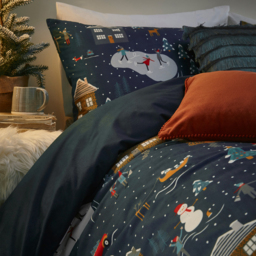 Winter Pines Pyjama Fleece Duvet Set - Navy / Double - thumbnail 3