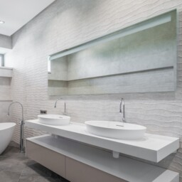 MirrorOutlet Gym 4mm Sheet Mirror Glass Polished Edge 4 Holes 183 x 122 CM - Silver - thumbnail 5