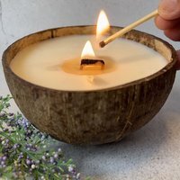 Coconut Shell Candle - White / Coconut-scented candle in a coconut shell. No crystals included. Always burn on a stable, heat-resistant surface for a