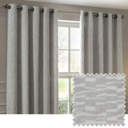 Set of 2 Manhattan Velvet Eyelet Curtains - Silver / 183cm / 168cm - thumbnail 4