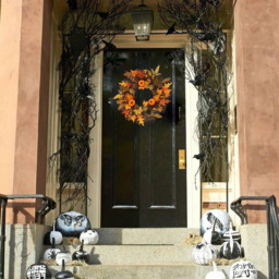 Autumn Wreath Artificial Halloween Decoration for Front Door with Pumpkin - Orange - thumbnail 4