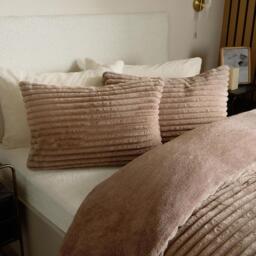 Faux Fur Ribbed Duvet Set - Mink / King - thumbnail 3