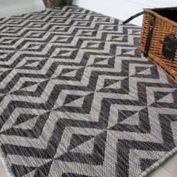 Geometric Flatweave Outdoor Rug - Charcoal / 150 x 80cm - thumbnail 3
