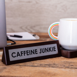 Wooden Desk Sign - Caffeine Junkie - Brown - thumbnail 2
