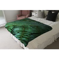 Grren Leaves Pattern And Texture At Indonesia Blanket - Green - image 1