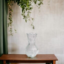 Daisy Rim, Ridged Glass Vase - Clear - thumbnail 2