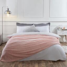 Waffle Honeycomb Mink Throw - Blush Pink / 240cm - thumbnail 3
