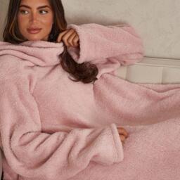 OHS Teddy Fleece Blanket with Sleeves Wearable Wrap Throw - Blush Pink - thumbnail 2