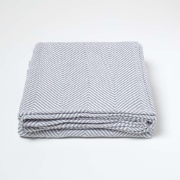 Homescapes Cotton Halden Chevron Throw - Grey / 200cm - thumbnail 4