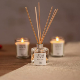 Scented Candle Gift Set  - Clear  / Cedar Wood - thumbnail 2