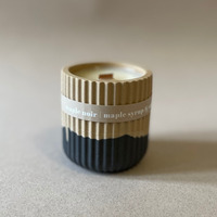 Maple Syrup Ribbed Stoneware Candle - Maple Noir - Eggshell/Black - thumbnail 1