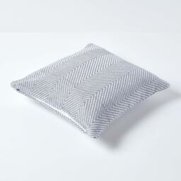 Homescapes Cotton Halden Chevron Cushion Cover - Grey / 45cm - thumbnail 3