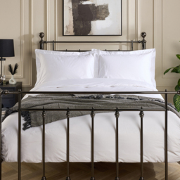 4 Star Duvet Cover Set - White / King - thumbnail 2