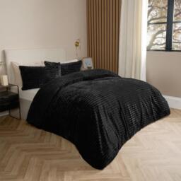Faux Fur Ribbed Duvet Set - Black / King - thumbnail 2