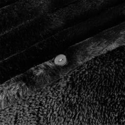 Faux Fur Ribbed Duvet Set - Black / King - thumbnail 5