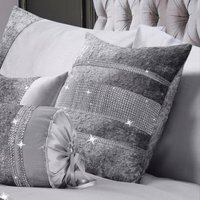 Luxury Crushed Velvet With 3 Tier Diamante Detail - Silver
