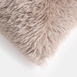 Pack of Fluffy Fleece Cushion Covers - Natural / 45cm / 2 - thumbnail 2