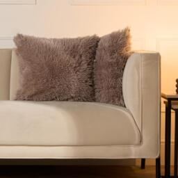 Pack of Fluffy Fleece Cushion Covers - Natural / 45cm / 2 - thumbnail 3