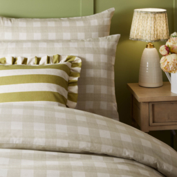Hartsford Gingham Check Duvet Cover Set - Neutral / King - thumbnail 2