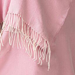 100 Acrylic Throw - 150cm x 125cm - Pink - thumbnail 3