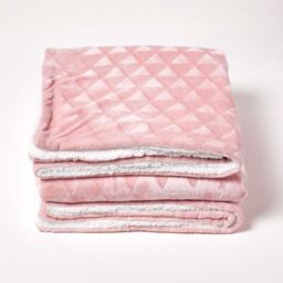 Homescapes Geometric Triangle Velvet Throw - Blush Pink / 200cm - thumbnail 3