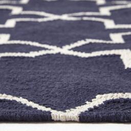 Homescapes Edmonton Handwoven Kilim Rug - Navy Blue / 150cm - thumbnail 4