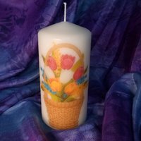 Spring Pillar Candle - White / Tulip 2
