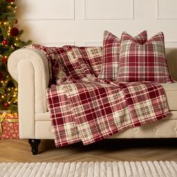 Christmas Check Sherpa Fleece Throw - Red - thumbnail 3