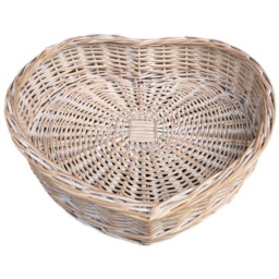 White Wash Heart Shaped Wicker Tray - Off White / 31cm - thumbnail 4
