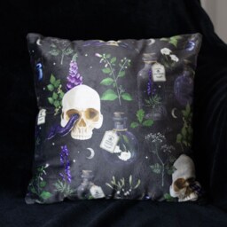 Square Venom and Vines Print Cushion - 35cm - thumbnail 4
