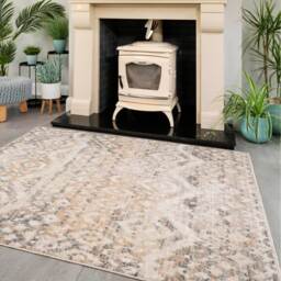 Distressed Diamond Geometric Living Area Rug - Beige / 290 x 200cm - thumbnail 2