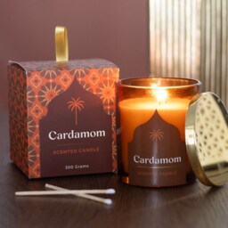 Arabian Nights Cardamom Scented Candle - White - thumbnail 2