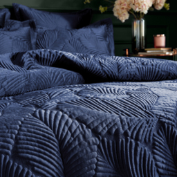 Palmeria Quilted Velvet Duvet Cover Set - Navy / King - thumbnail 2