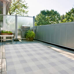 Ecology Collection Checkered Outdoor Rug - Grey / 120cm - thumbnail 2