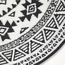 Homescapes Outdoor Rug Waterproof Reversible, 180cm Round, Black and White Motif - Black - thumbnail 5