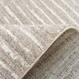 Diamond Pattern Moroccan Berber Area Rug - Beige / 170 x 120cm - thumbnail 4