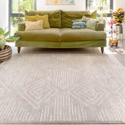 Diamond Pattern Moroccan Berber Area Rug - Beige / 170 x 120cm - thumbnail 3