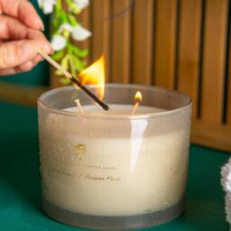 Soy Wax Scented Candle - 350g - Green Pomelo & Passion Fruit - thumbnail 4