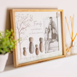 Pebble Love or Family Decorative Frame  - Brown / Tree Design - Family Quote - thumbnail 3