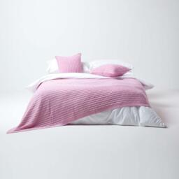Homescapes Cotton Cable Knit Throw - Pastel Pink / 200cm - thumbnail 2