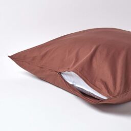 200 Thread Count Egyptian Cotton Housewife Pillowcase - Chocolate / 60cm - thumbnail 4