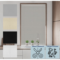 MTM Plastic Venetian Blind - Grey / 106 - 120 cm / 150cm