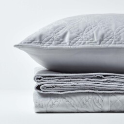 Homescapes Quilted Velvet Cushion Cover Geometric Eternity Ring Pattern - Grey - thumbnail 4